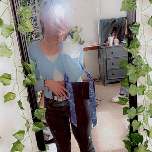 Meet your Posher, Avery